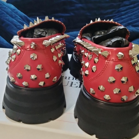 MCQUEEN SPIKY LOAFER - Picture 3 of 4